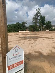 00 W Hardy Road, Houston, TX 77073