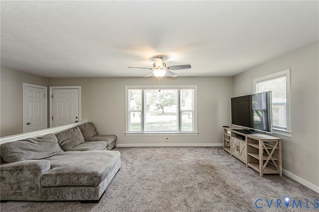 4607 Gaardahl Dr, Sandston, VA 23150