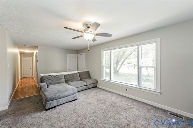 4607 Gaardahl Dr, Sandston, VA 23150