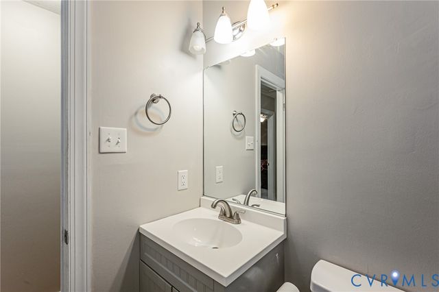 4607 Gaardahl Dr, Sandston, VA 23150