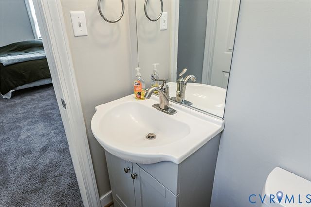4607 Gaardahl Dr, Sandston, VA 23150