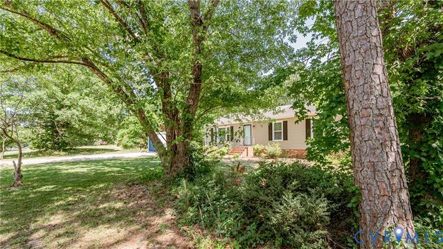 4607 Gaardahl Dr, Sandston, VA 23150