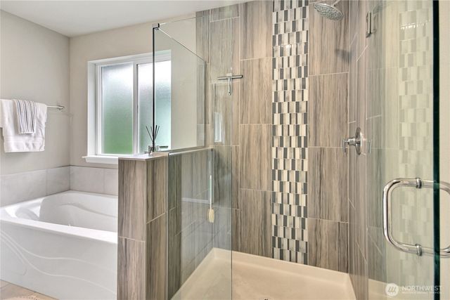 30103 219th Place SE, Kent, WA 98042