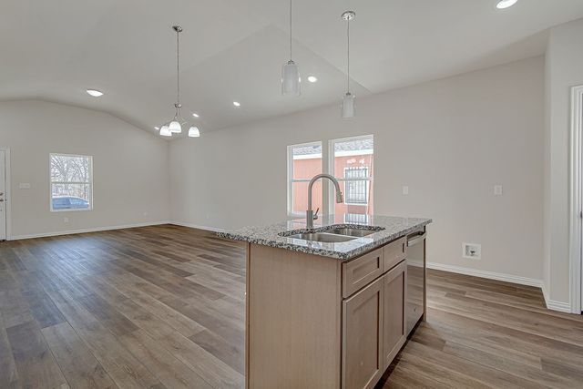 1402 Arizona Avenue, Fort Worth, TX 76104