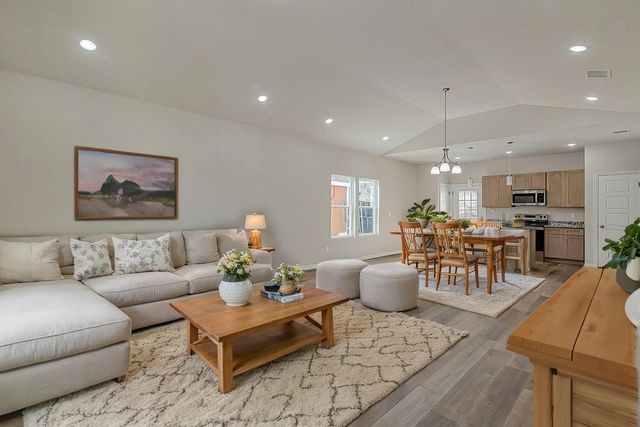 1402 Arizona Avenue, Fort Worth, TX 76104