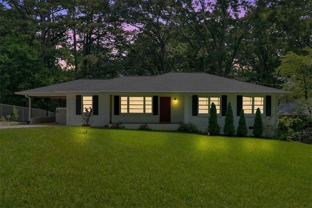 612 OAKCREST Drive, Rockmart, GA 30153