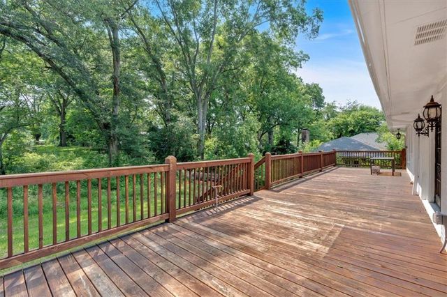 612 OAKCREST Drive, Rockmart, GA 30153