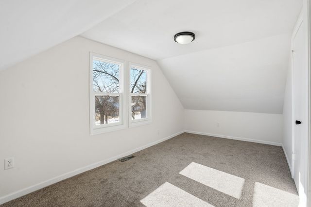 1638 20 Avenue, Moline, IL 61265