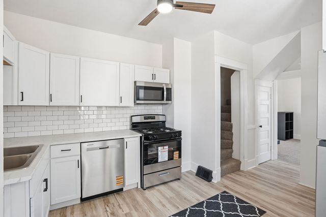 1638 20 Avenue, Moline, IL 61265