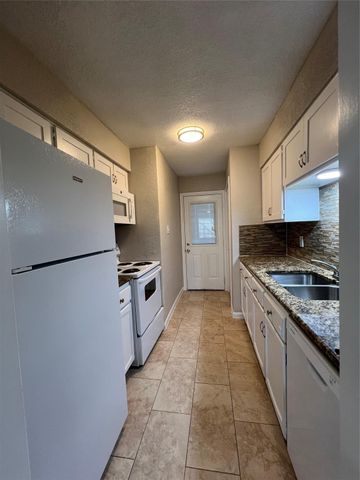 10134 Emnora Lane, Houston, TX 77080