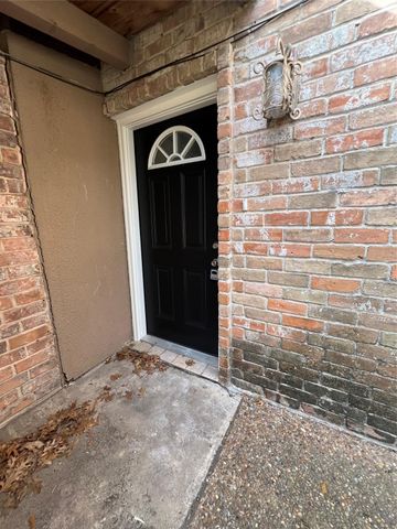 10134 Emnora Lane, Houston, TX 77080