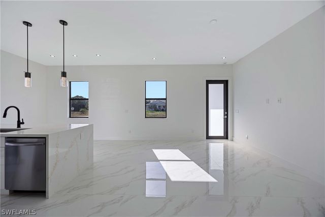 2700 49th ST SW, Lehigh Acres, FL 33976