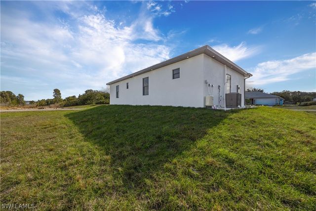 2700 49th ST SW, Lehigh Acres, FL 33976