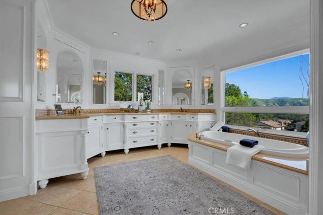 10972 Furlong Drive, North Tustin, CA 92705