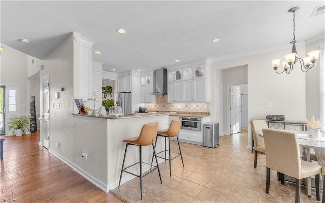 123 Lakes Edge DR, Suffolk, VA 23434