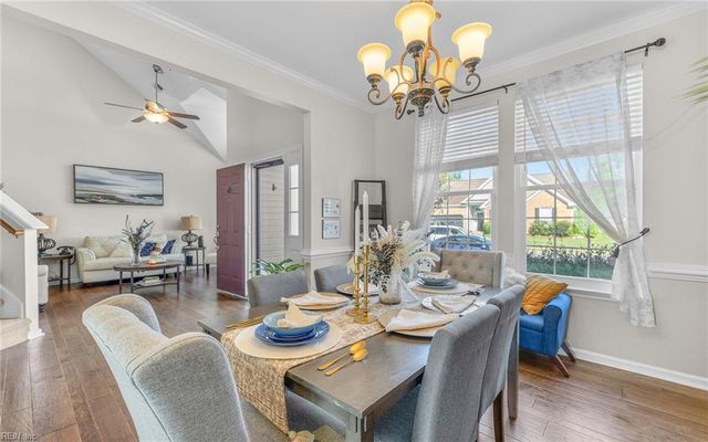 123 Lakes Edge DR, Suffolk, VA 23434