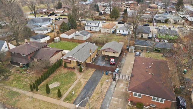 866 Greenbay Avenue, Calumet City, IL 60409