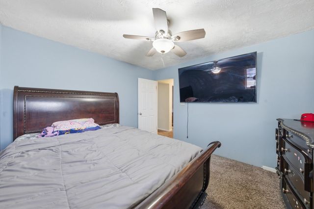 866 Greenbay Avenue, Calumet City, IL 60409