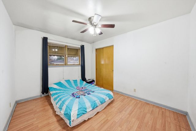 866 Greenbay Avenue, Calumet City, IL 60409