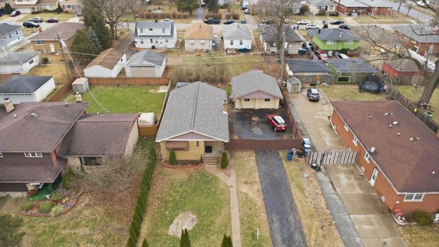 866 Greenbay Avenue, Calumet City, IL 60409