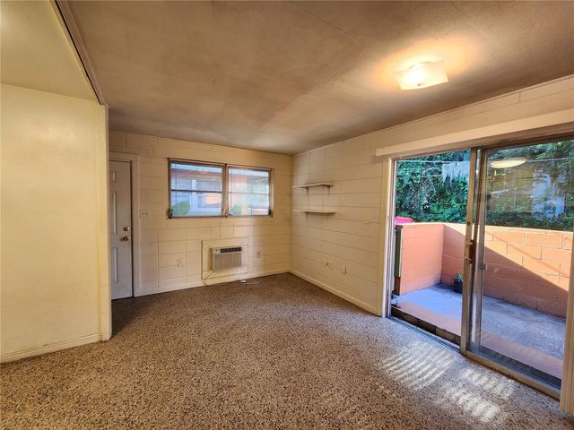 1933 NW 4 AVENUE B, Gainesville, FL 32603