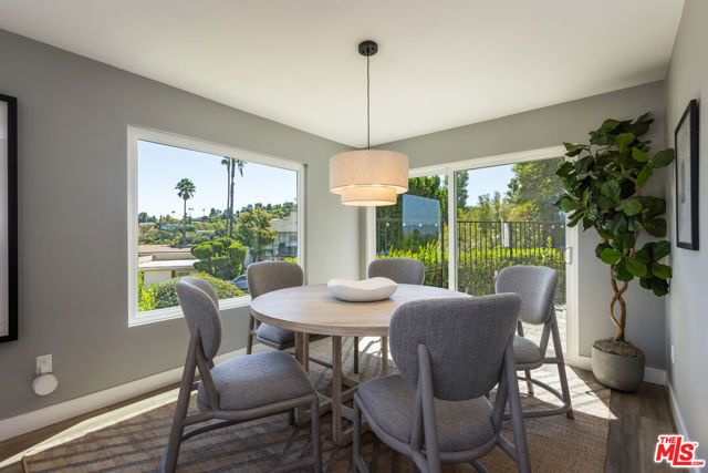 4711 Hermano Drive, Los Angeles, CA 91356