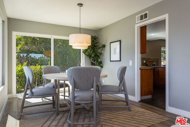 4711 Hermano Drive, Los Angeles, CA 91356