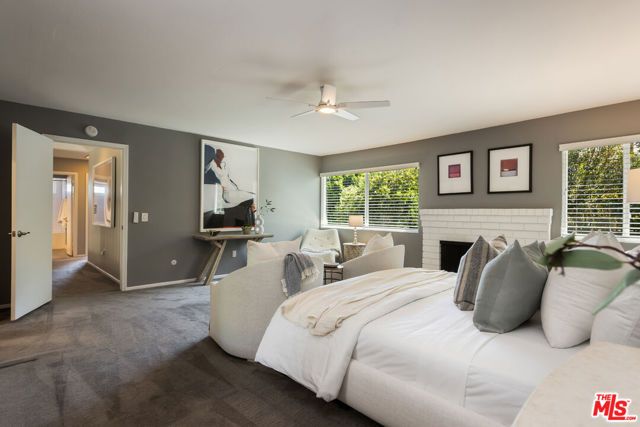 4711 Hermano Drive, Los Angeles, CA 91356