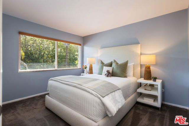 4711 Hermano Drive, Los Angeles, CA 91356