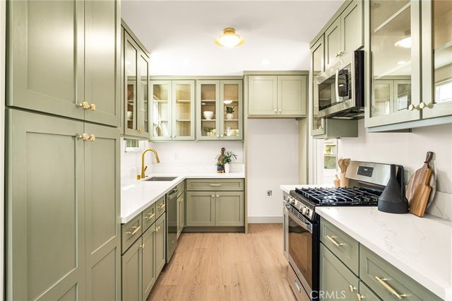 2240 W Macdevitt, West Covina, CA 91790