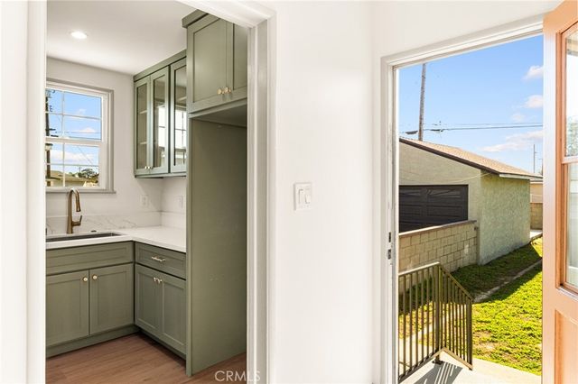 2240 W Macdevitt, West Covina, CA 91790