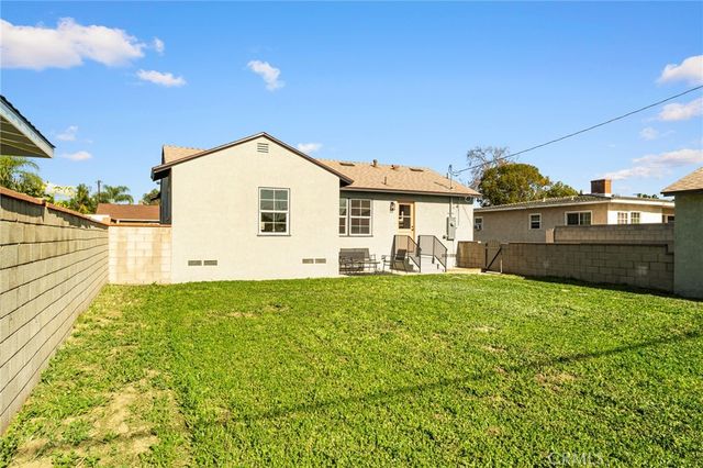 2240 W Macdevitt, West Covina, CA 91790