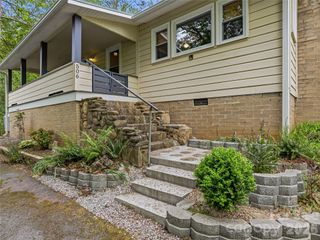 506 Johnston School Road, Asheville, NC 28806