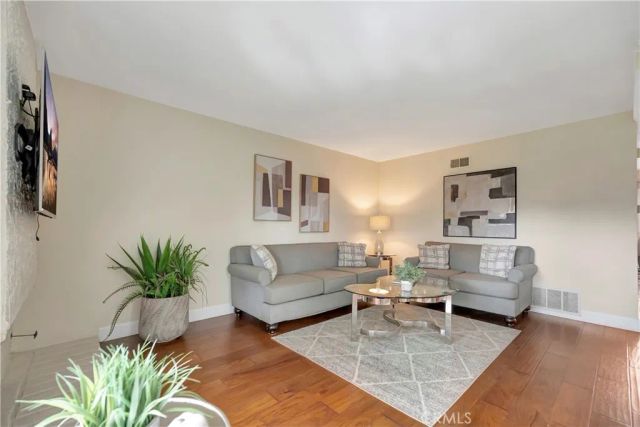 14282 Suffolk Street, Westminster, CA 92683