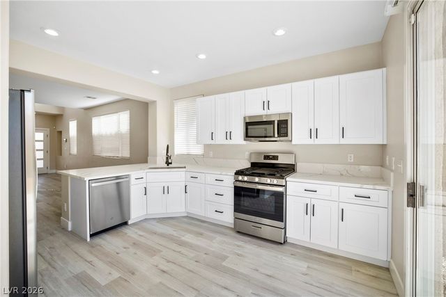 10921 Calistoga Springs Court, Las Vegas, NV 89144