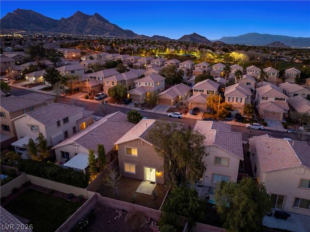 10921 Calistoga Springs Court, Las Vegas, NV 89144