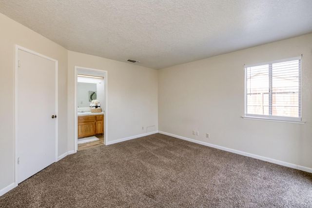 1065 Polson Avenue, Clovis, CA 93612