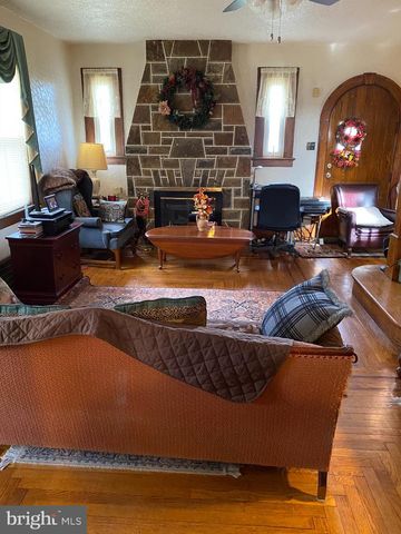 1457 W LANDIS AVE, Vineland, NJ 08360