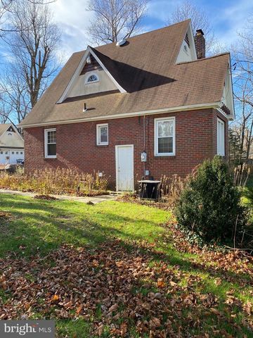 1457 W LANDIS AVE, Vineland, NJ 08360