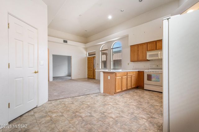 3225 S Treasure Cove Place, Tucson, AZ 85713