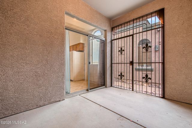 3225 S Treasure Cove Place, Tucson, AZ 85713