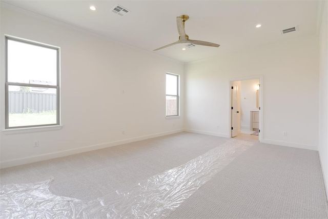 1916 Parkwood Avenue, Edmond, OK 73034