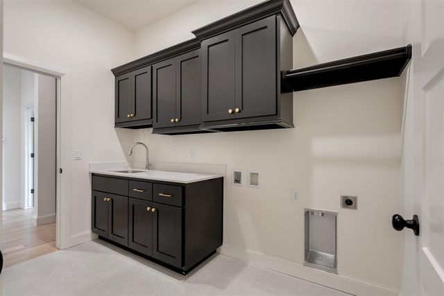 1916 Parkwood Avenue, Edmond, OK 73034