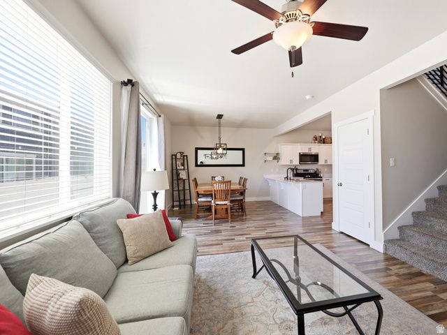 4382 E CASPIAN CT, Eagle Mountain, UT 84005