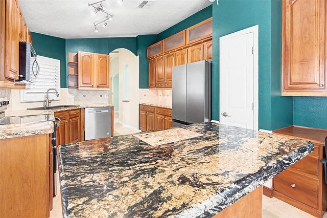 204 GRAND CANAL DRIVE, Kissimmee, FL 34759