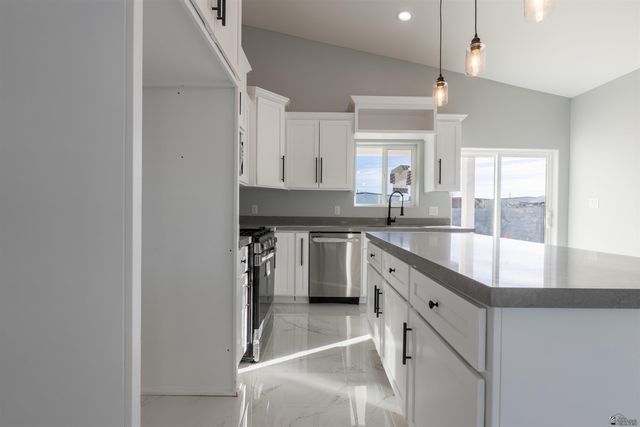 2241 E 15 St, Yuma, AZ 85365