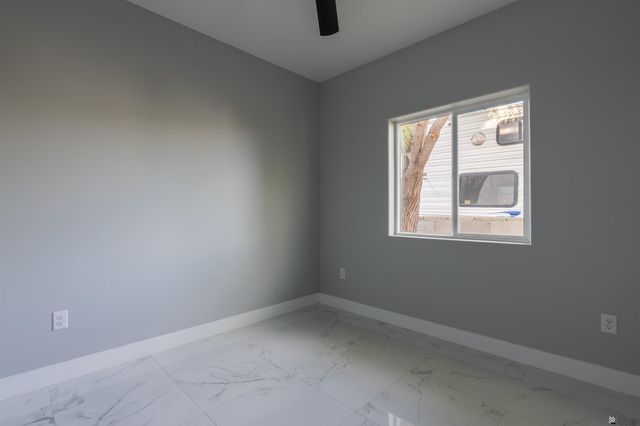 2241 E 15 St, Yuma, AZ 85365