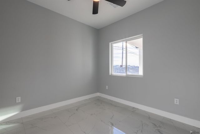 2241 E 15 St, Yuma, AZ 85365