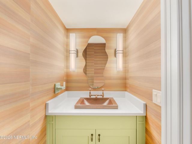 290 ST. GEORGE Street, St. Augustine, FL 32084