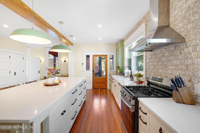 290 ST. GEORGE Street, St. Augustine, FL 32084